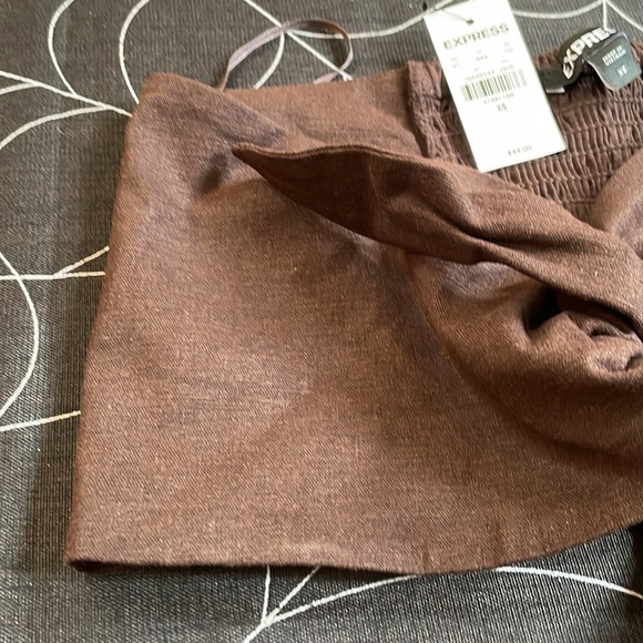 Express size XS crop top tie front knot chocolate brown NWT - Picture 3 of 5